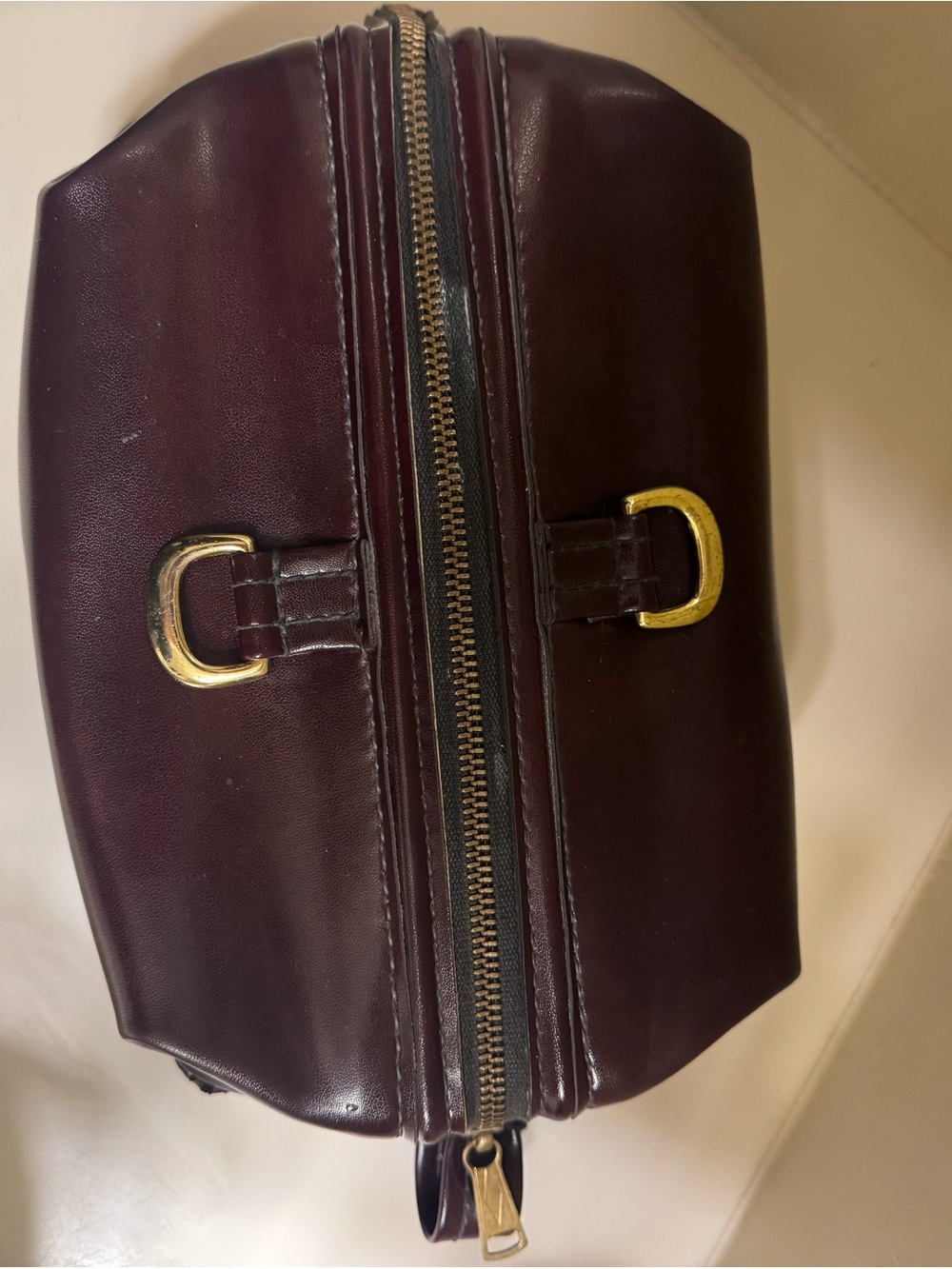 Men's Vintage Leather Toiletry Bag in Deep Burgundy with Gold Hardware